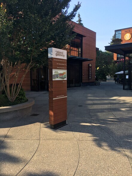 More Photos Of 100 Ravine Ln NE, Bainbridge Island Unknown For Lease