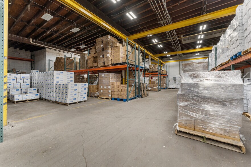 More Photos Of 17 Jackson St, Freehold Warehouse For Sale