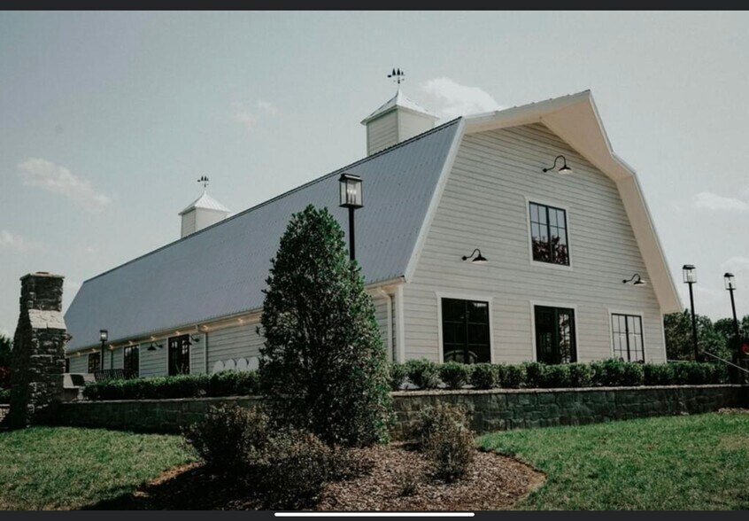 More Photos Of 3795 Turnersville Rd, Cedar Hill Lodge Meeting Hall For Sale