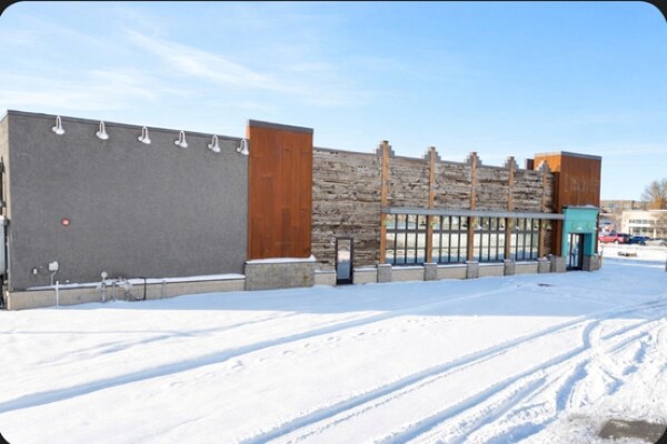 More Photos Of 1406 S Gilbert St, Iowa City General Retail For Sale
