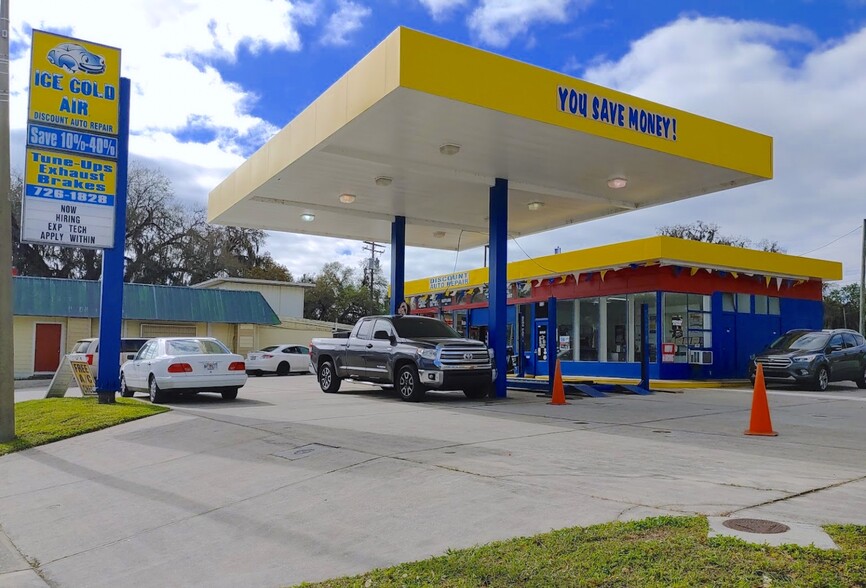 Primary Photo Of 102 S Us-41, Inverness Auto Repair For Sale