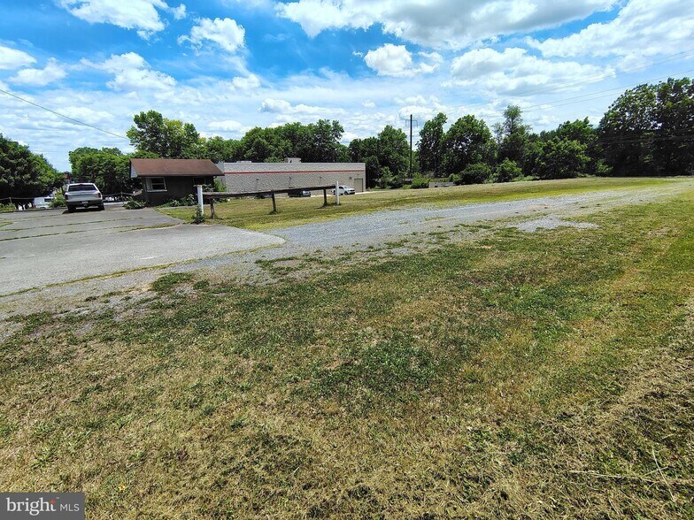More Photos Of 400 E Main St, Mount Joy Land For Sale