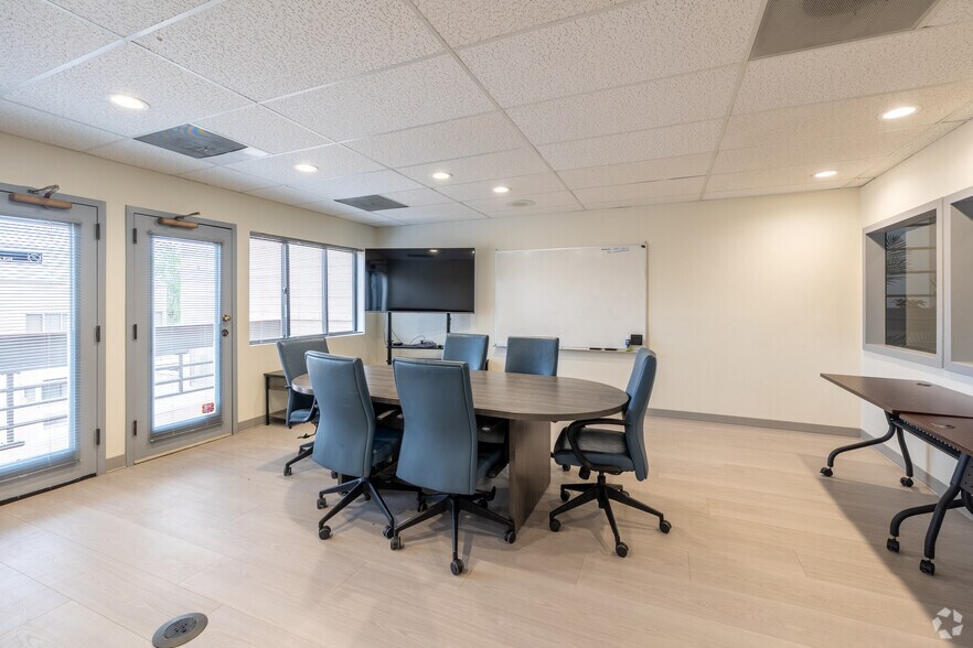 More Photos Of 8853-8859 Fox Dr, Thornton Coworking Space