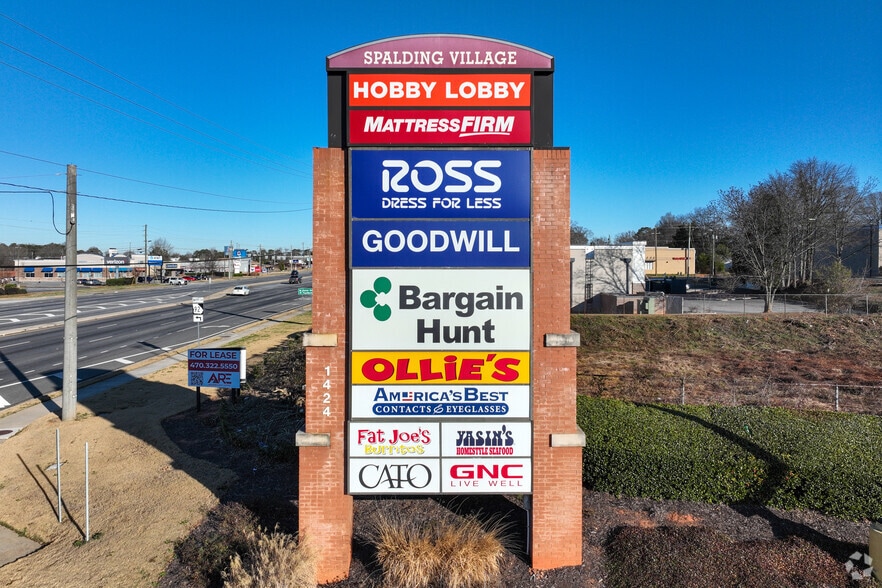 More Photos Of 100 Spalding Square, Griffin Unknown For Lease