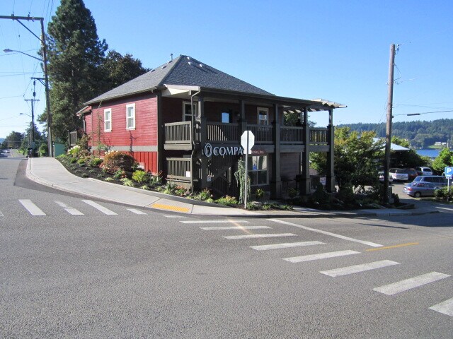 More Photos Of 390 NE Hostmark St, Poulsbo Office For Lease