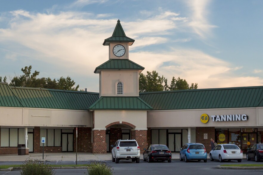 650 S Bay Rd, Dover, DE 19901 For Lease