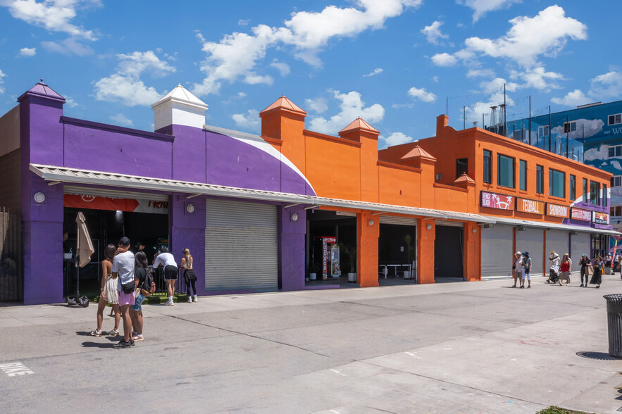 Primary Photo Of 1007 Ocean Front Walk, Venice Storefront For Lease