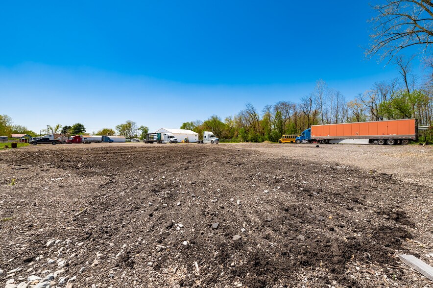 More Photos Of 127 Basin St, Hebron Warehouse For Sale