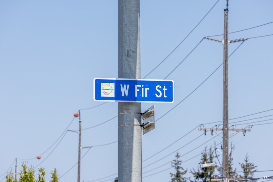 More Photos Of 530 W Fir St, Sequim Medical For Lease