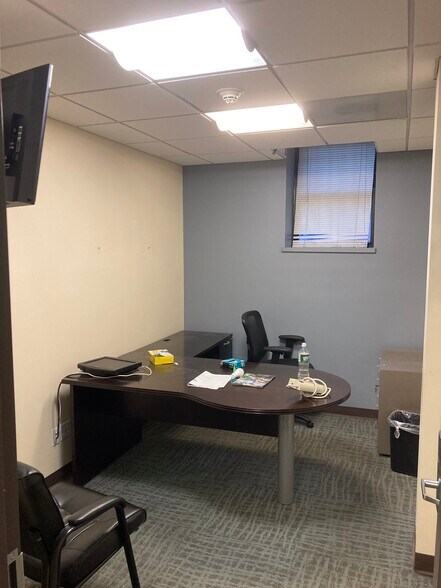 More Photos Of 90 Laurel Hill Ter, New York Apartments For Lease