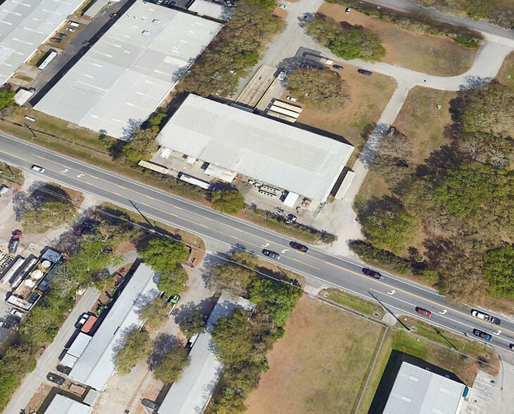 Primary Photo Of 1205 Wood Ct, Plant City Warehouse For Sale