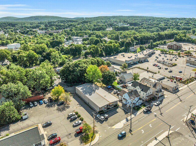 More Photos Of 359 Summer St, Fitchburg Storefront For Sale
