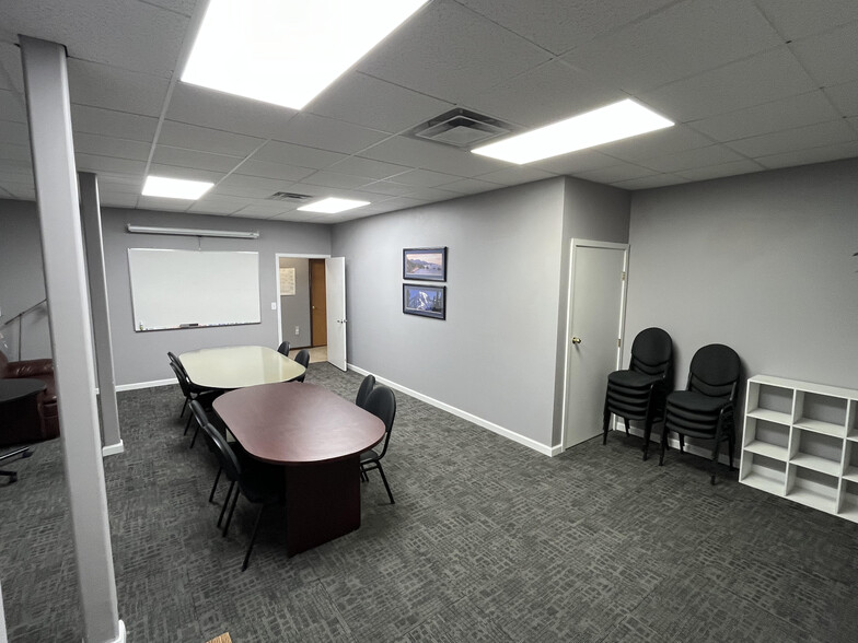 More Photos Of 1846 Terminal Dr, Richland Flex For Sale