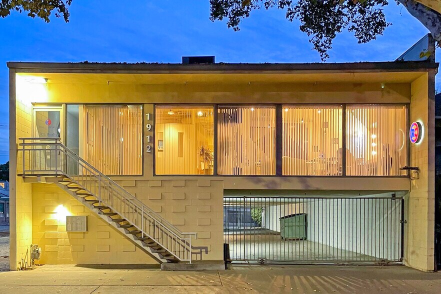 Primary Photo Of 1912 F St, Sacramento Office For Sale