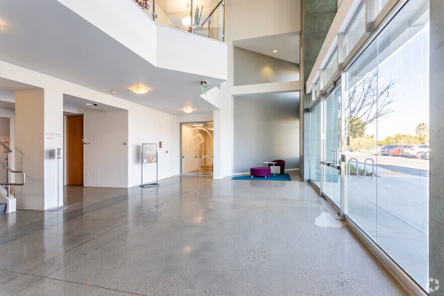 More Photos Of 2642 Michelle Dr, Tustin Office For Lease