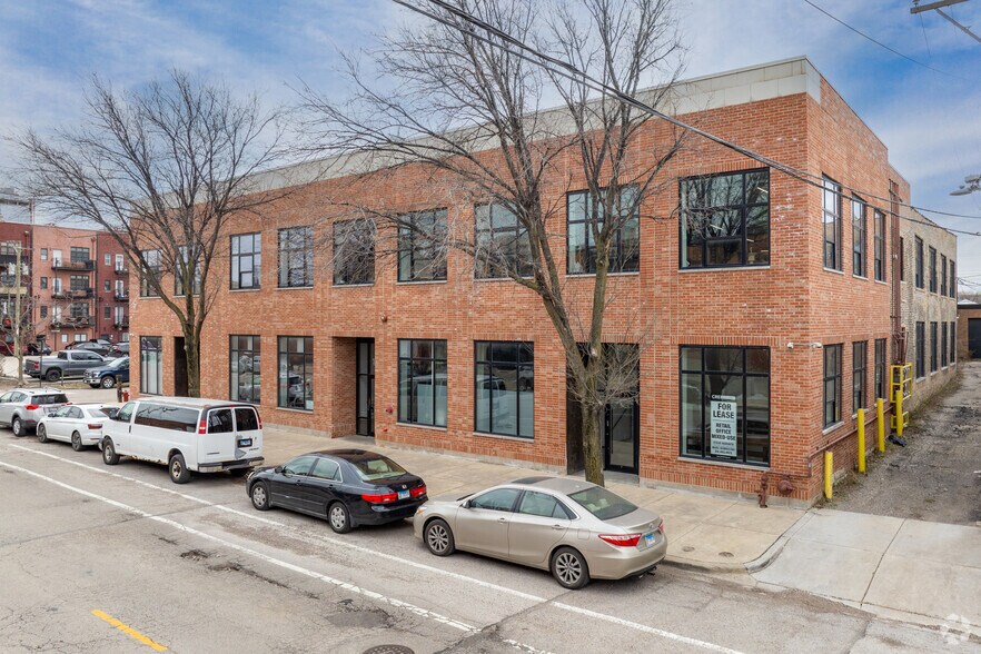 More Photos Of 1431 W Hubbard St, Chicago Loft Creative Space For Lease