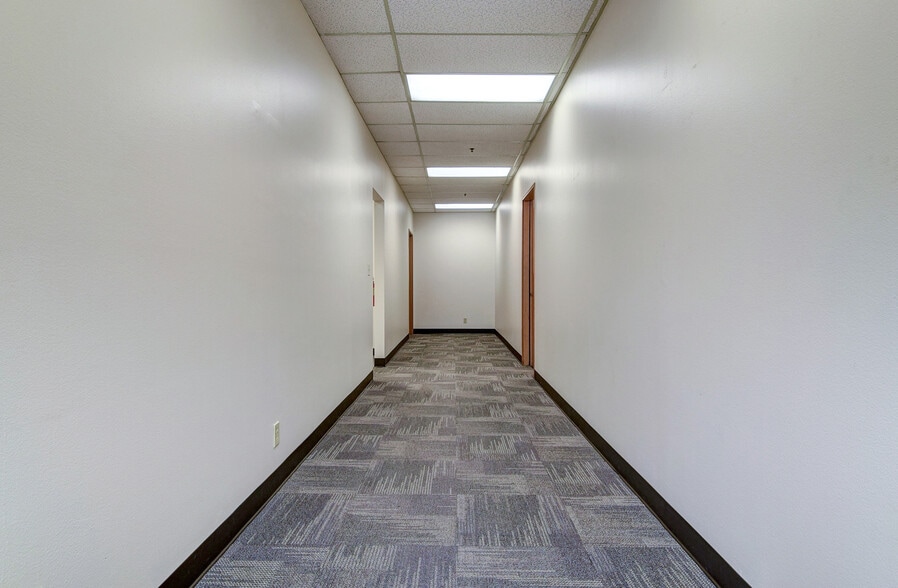 More Photos Of 3101 111th St SW, Everett Manufacturing For Lease