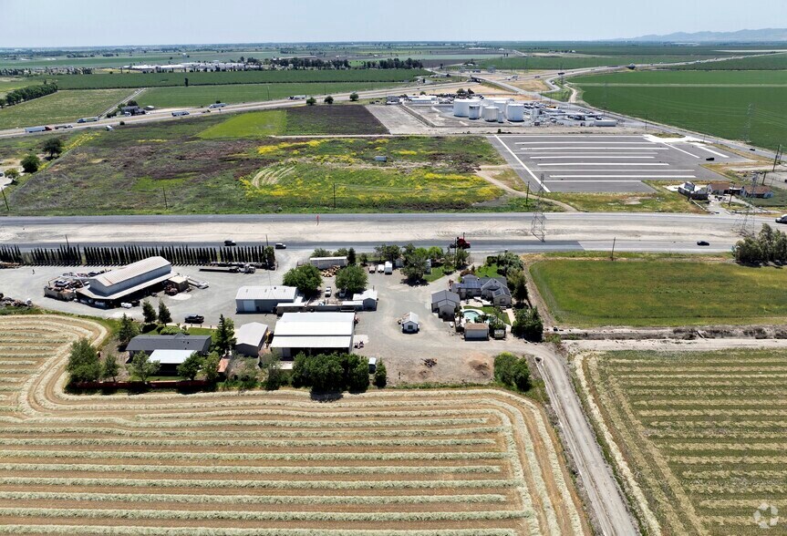 More Photos Of 22700 Kasson Rd, Tracy Land For Lease