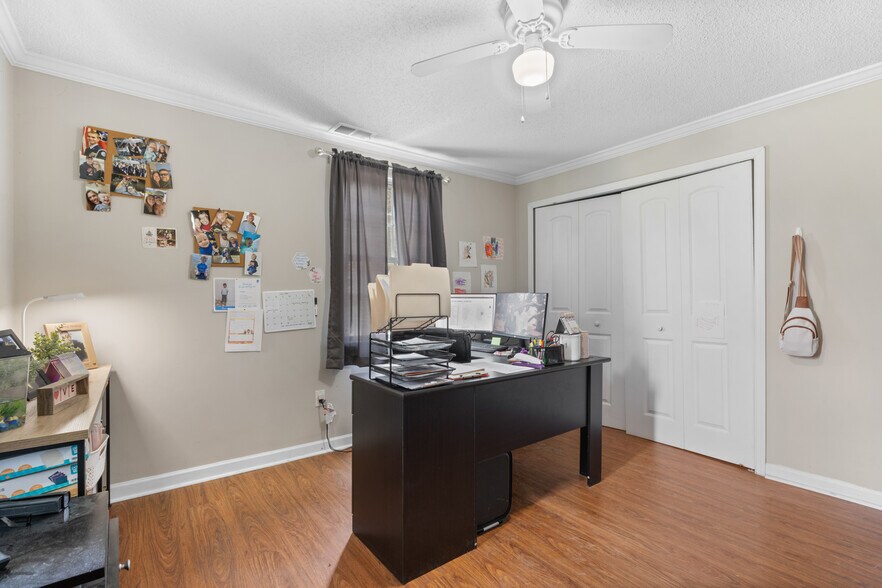 More Photos Of 5757 Ogeechee Rd, Savannah Flex For Lease