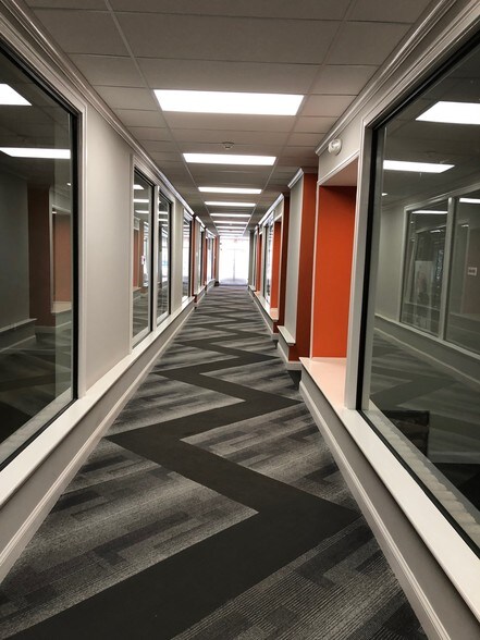 More Photos Of 142 Main St, Nyack General Retail For Sale