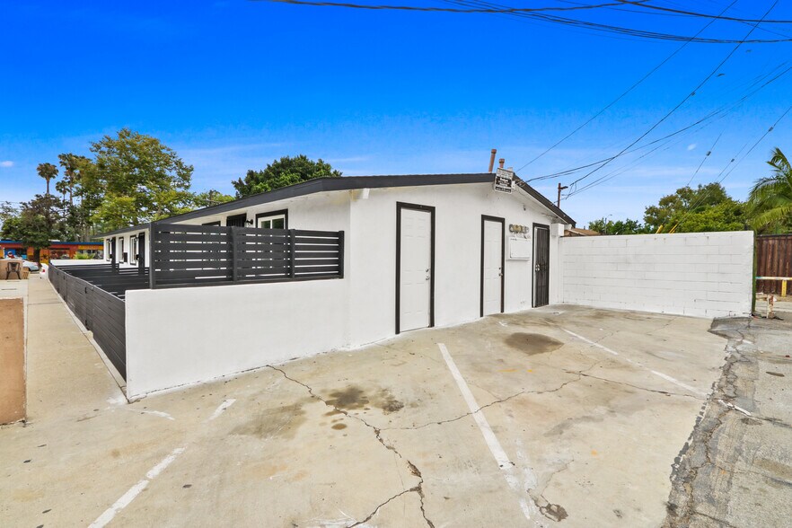 More Photos Of 609 W E St, Wilmington Apartments For Sale