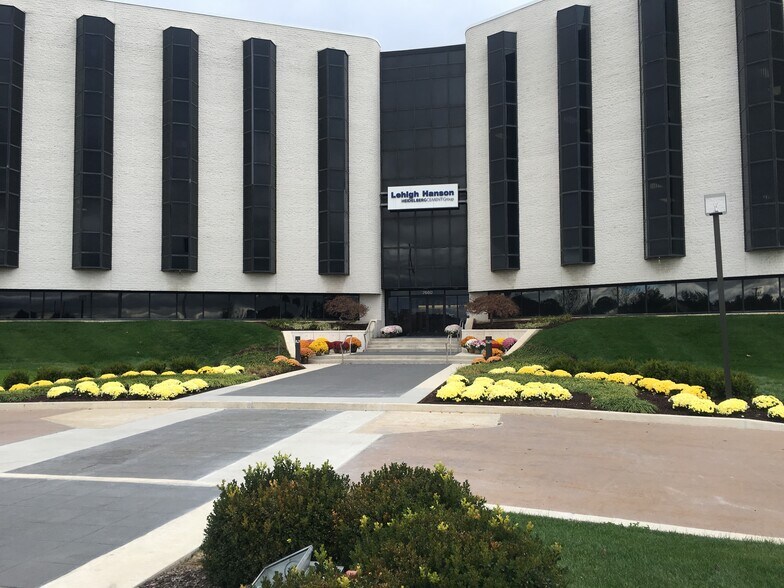 More Photos Of 7660 Imperial Way, Allentown Office For Lease