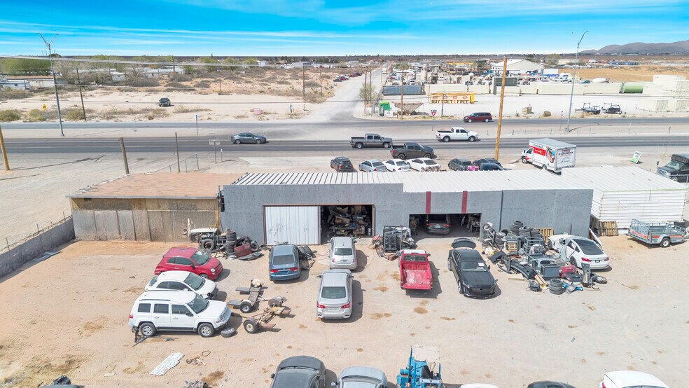More Photos Of 14010 Montana Ave, El Paso Auto Salvage Facility For Sale