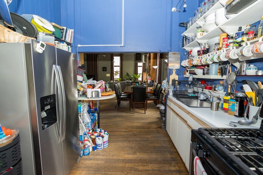 More Photos Of 500 Bloomfield St, Hoboken Storefront Retail Residential For Sale