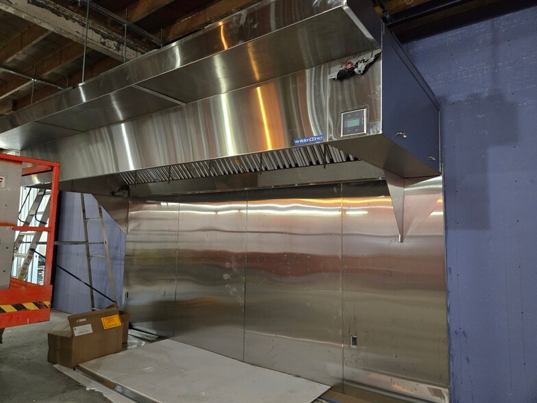 More Photos Of 125 E State St, Cherry Valley Restaurant For Lease