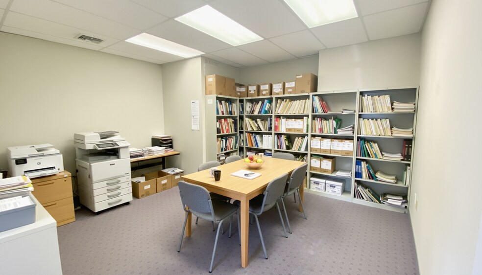 More Photos Of 77 Broadway, Amityville Medical For Lease