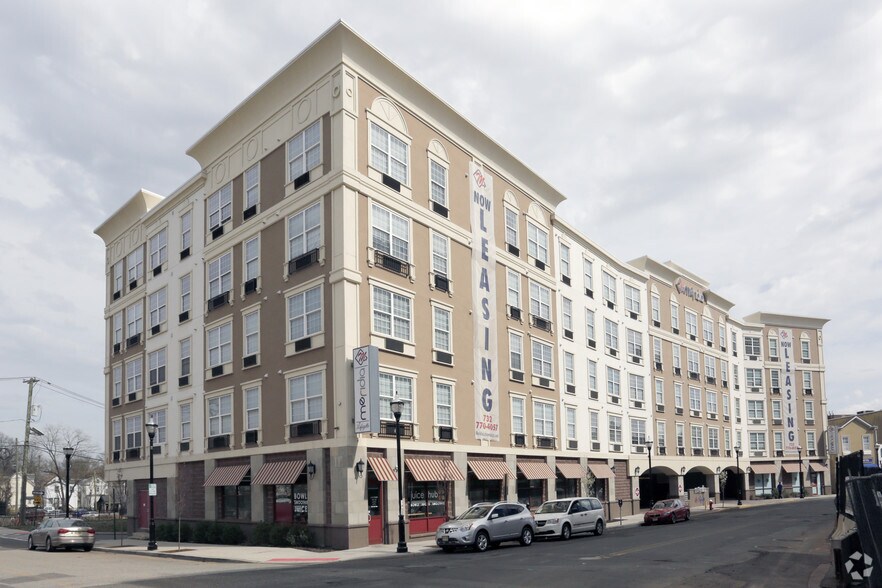 More Photos Of 1555 Main St, Rahway Apartments For Lease