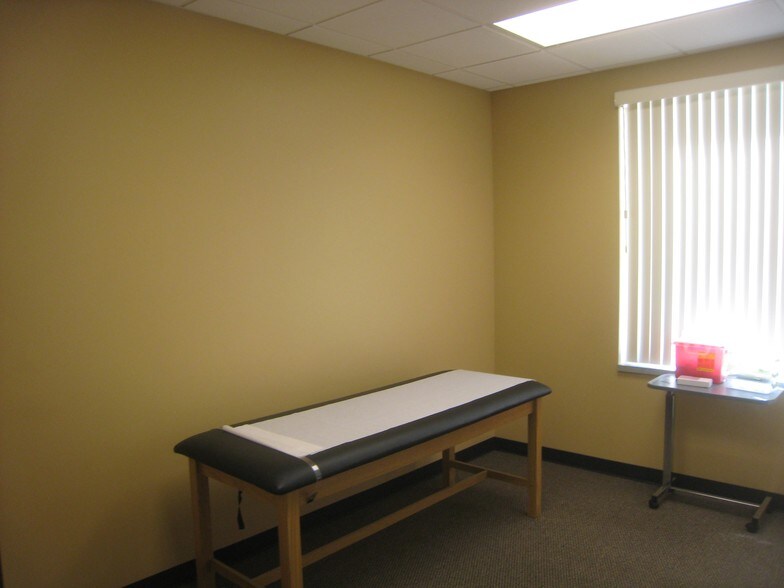 More Photos Of 100 Peyton Way, Charleston Medical For Sale