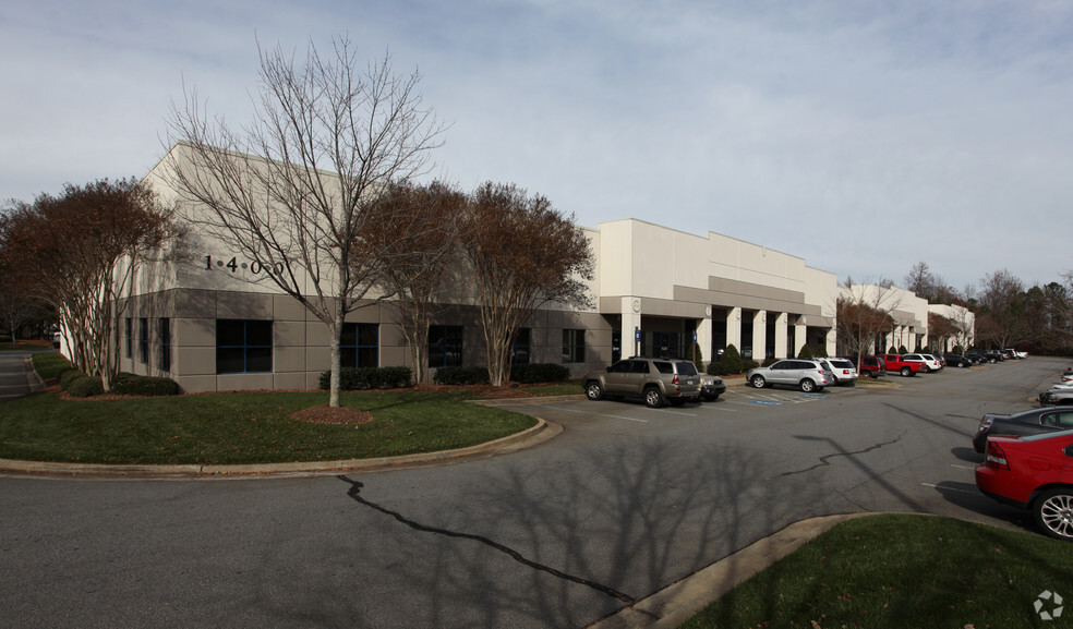 Primary Photo Of 1400 Northbrook Pkwy, Suwanee Warehouse For Lease