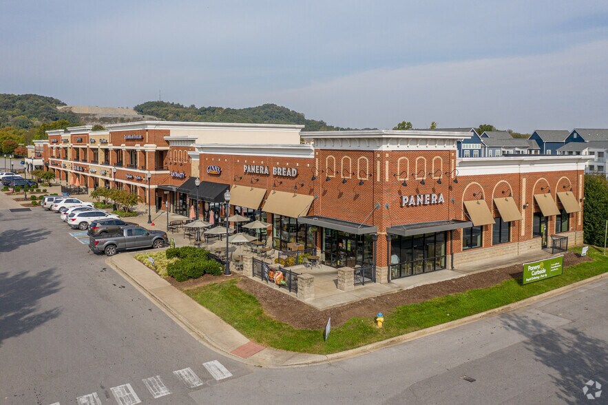 Primary Photo Of 3046 Columbia Ave, Franklin Storefront Retail Office For Lease