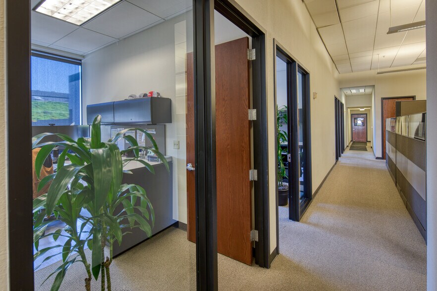 More Photos Of 380 Industrial Ct, Benicia Warehouse For Sale
