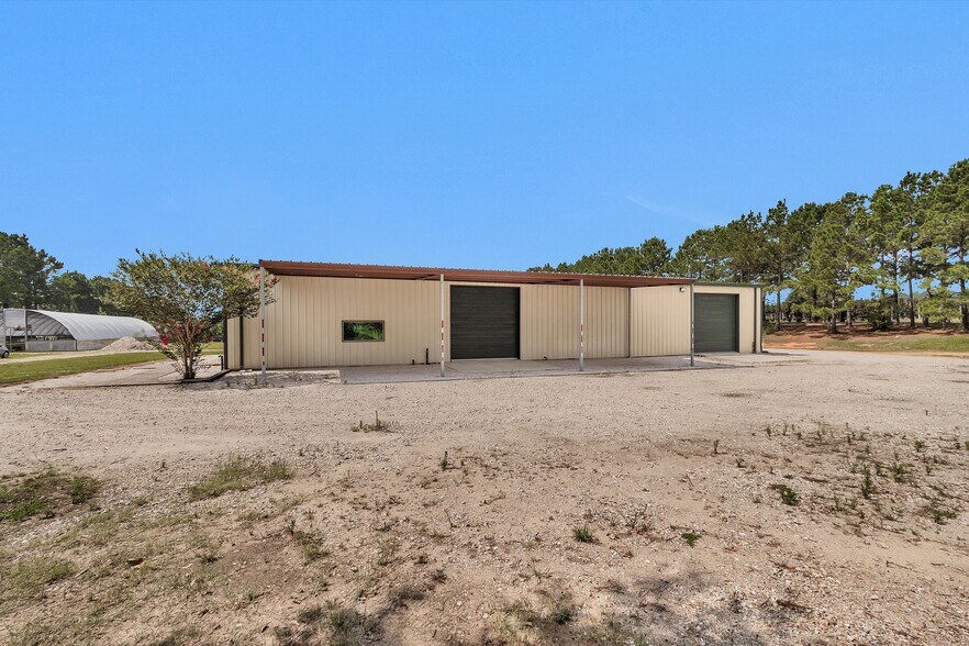 More Photos Of 12585 Rose Rd, Willis Warehouse For Sale