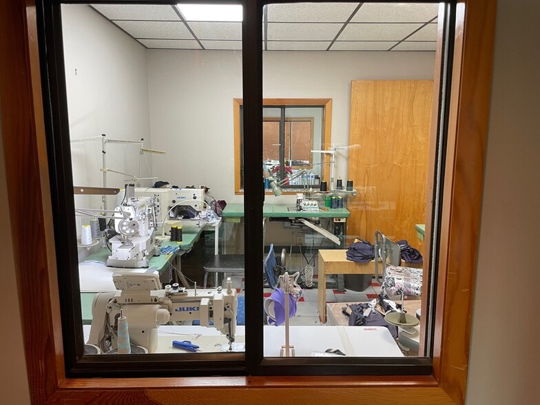 More Photos Of 12000-12163 SW 132nd Ct, Miami Light Distribution For Sale