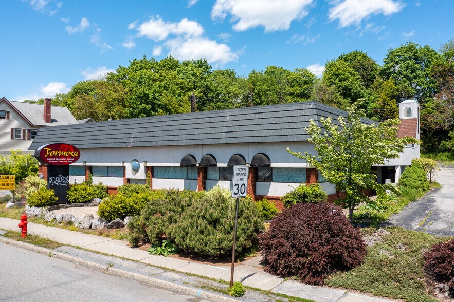 Primary Photo Of 825 Main St, Poughkeepsie Restaurant For Sale