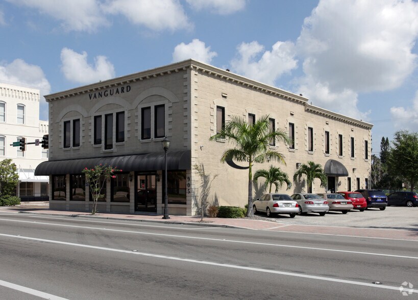 More Photos Of 905 Manatee Ave E, Bradenton Coworking Space