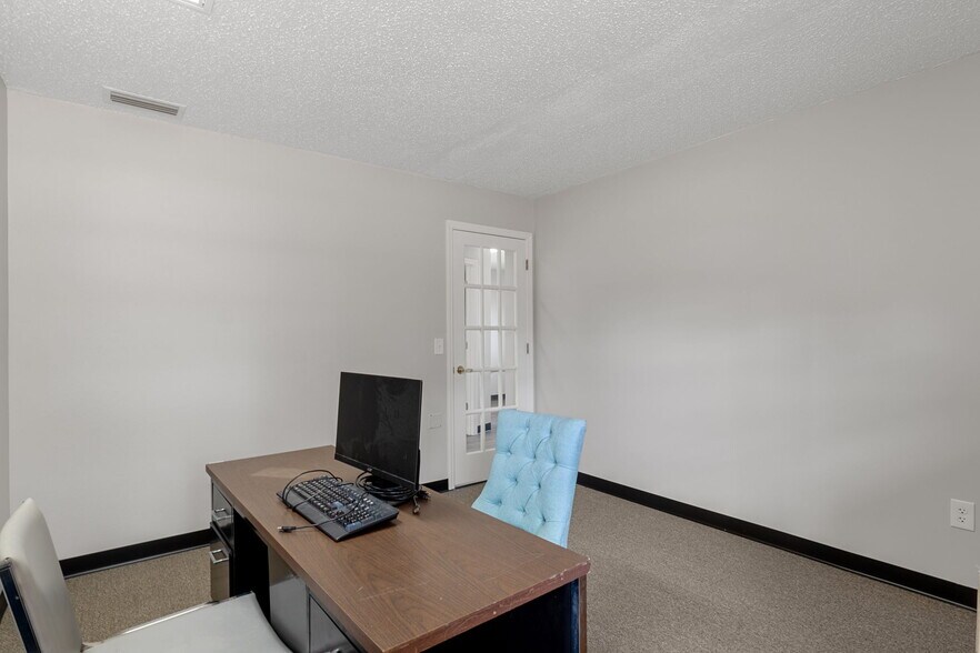 More Photos Of 7936 E Gulf To Lake Hwy, Inverness Medical For Sale