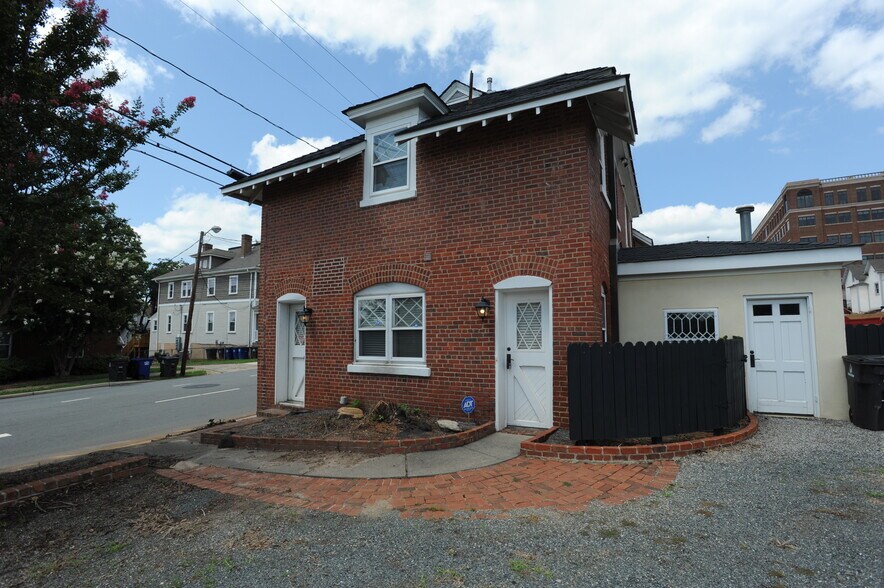 More Photos Of 119 S Marshall St, Winston-Salem Office For Lease