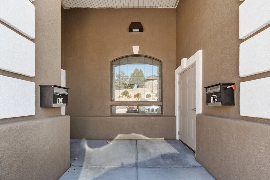 More Photos Of 804 Ainsworth Dr, Prescott Medical For Lease