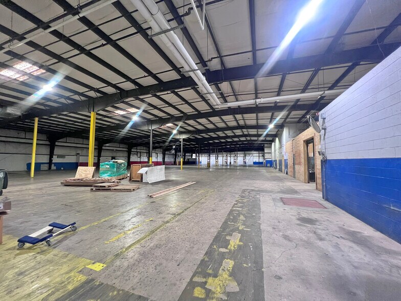 More Photos Of 505 Blue Ball Rd, Elkton Warehouse For Lease