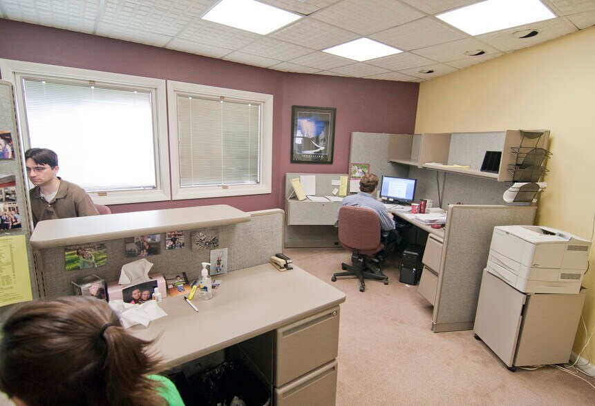 More Photos Of 955 Lincoln Ave, Glen Rock Medical For Sale