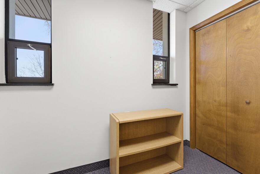 More Photos Of 75 Van Deene Ave, West Springfield Office For Lease