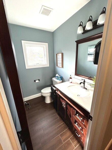 More Photos Of 280 Smithtown Blvd, Nesconset Medical For Sale
