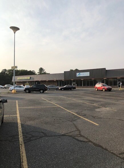 More Photos Of 515 Oakland Rd, Spindale Office For Sale