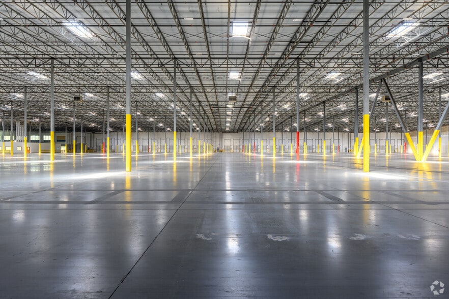 More Photos Of 4300 S Fulton Pky, Atlanta Warehouse For Lease