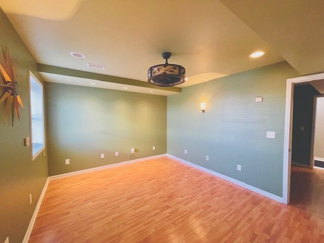 More Photos Of 475 Western Dr, Sikeston Flex For Sale