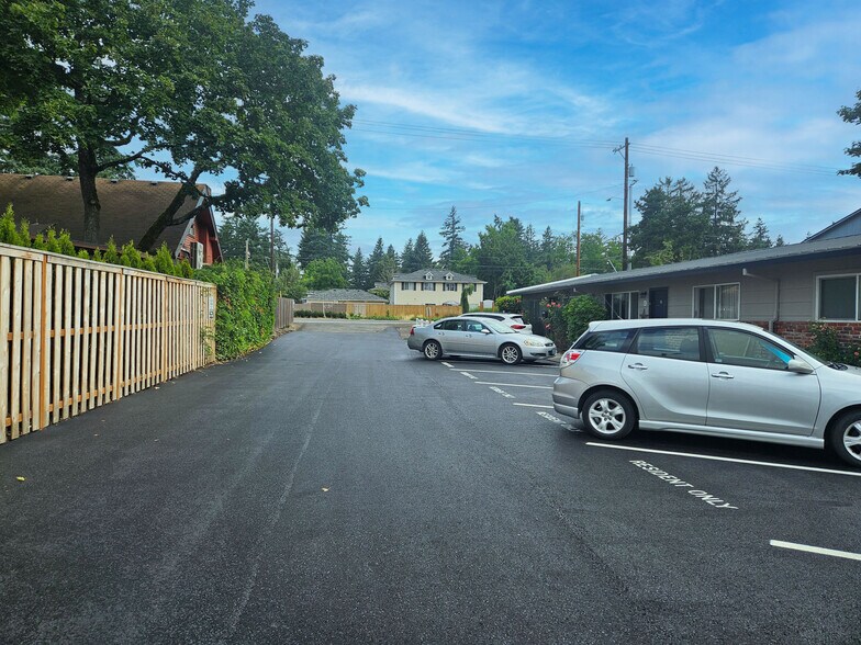 More Photos Of 12920 SE Powell Blvd, Portland Apartments For Sale